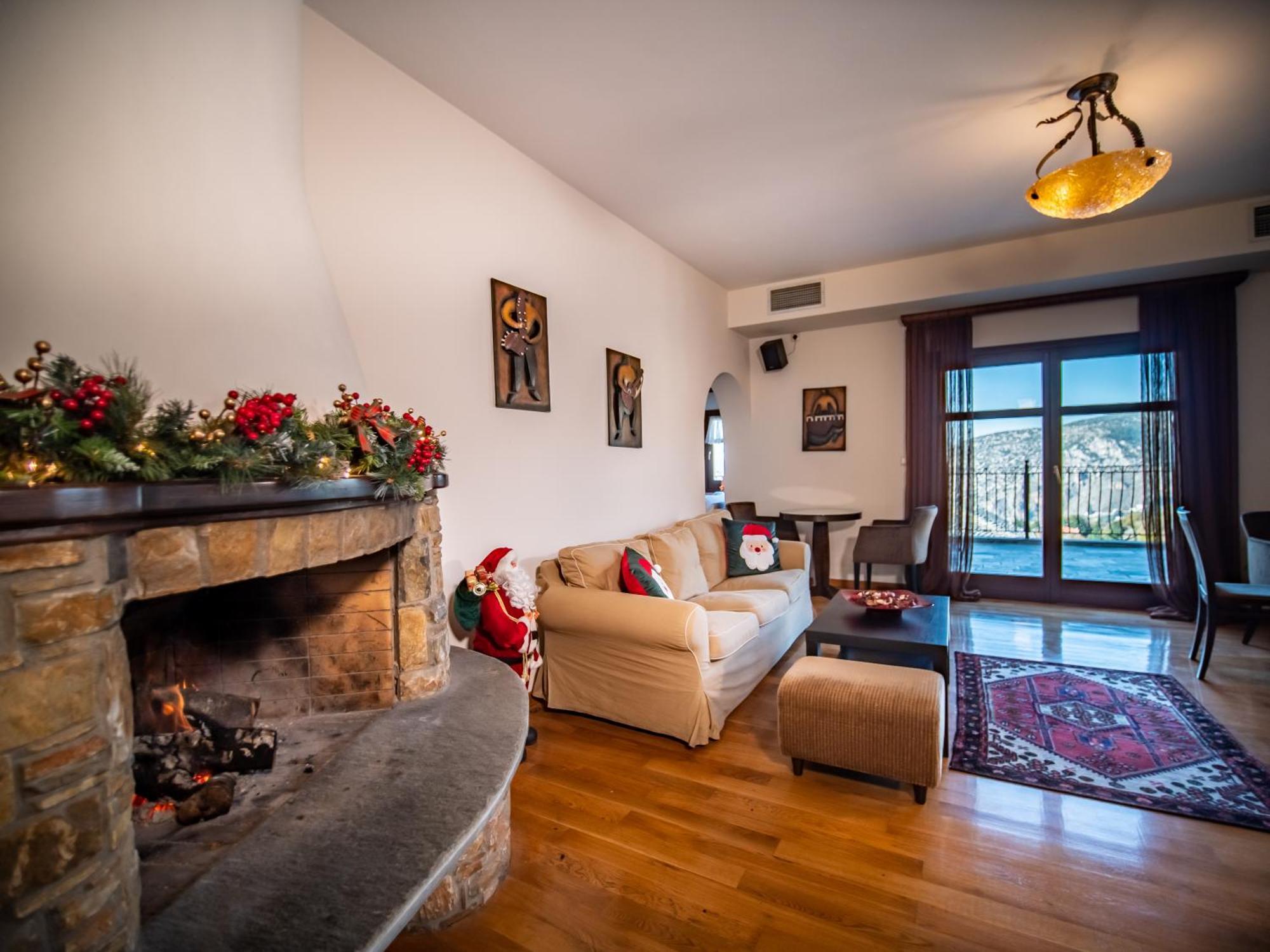 Erofili Hotel & Suites Portaria  Ngoại thất bức ảnh