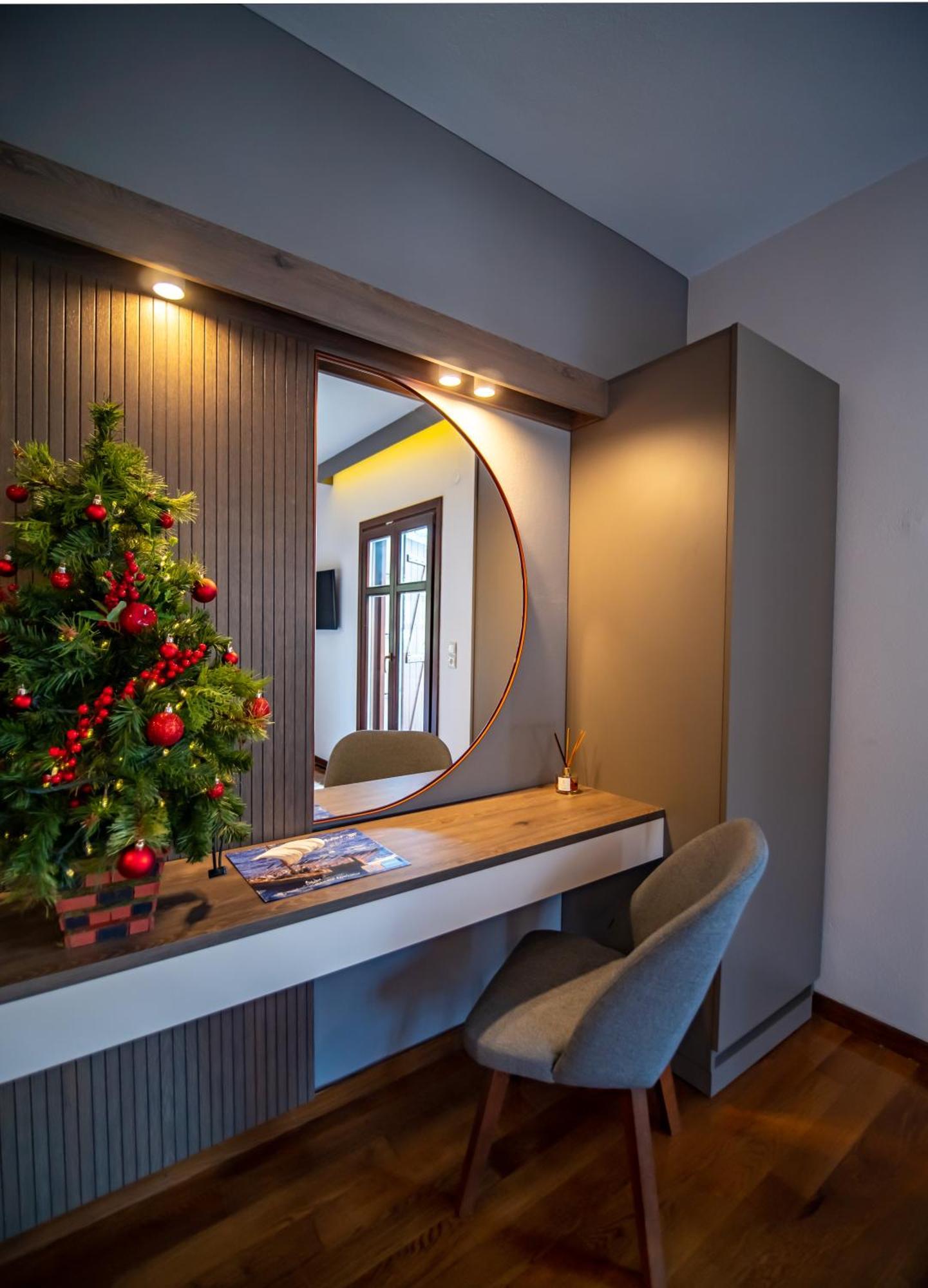Erofili Hotel & Suites Portaria  Ngoại thất bức ảnh